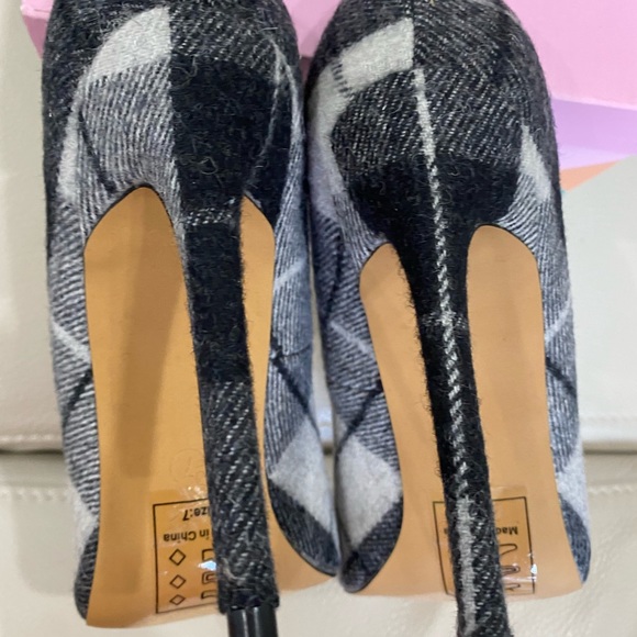 ⬇️ PRICE ⬇️ Shoe Republic LA - Oxford Pattern Black And White Pumps - size 7 - - Picture 8 of 12